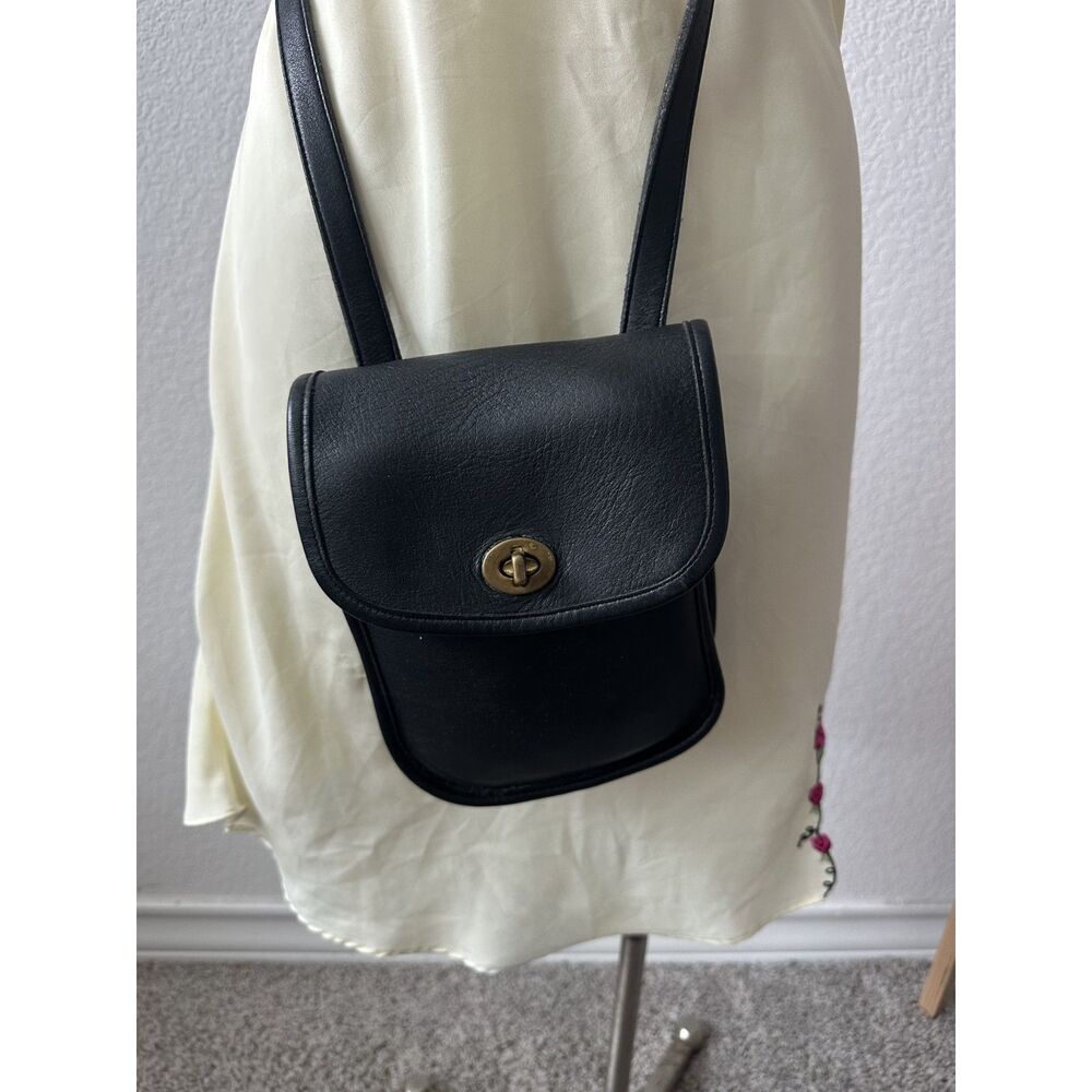 Coach Vintage Leather Side Pack Crossbody Bag